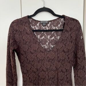 Pretty Little Thing lace dress
